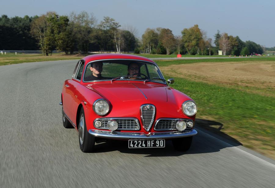  Alfa Romeo Giulietta Sprint (750/101) 1958 года  (фото 16 из 16)